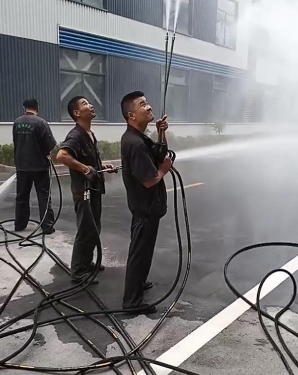 養殖場高壓清洗機